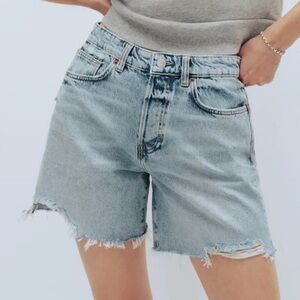 NWT Reformation Raye Mid Rise Relaxed Jean Shorts - Tenaya size 31